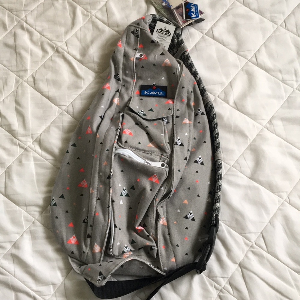 KAVU one shoulder rope bag